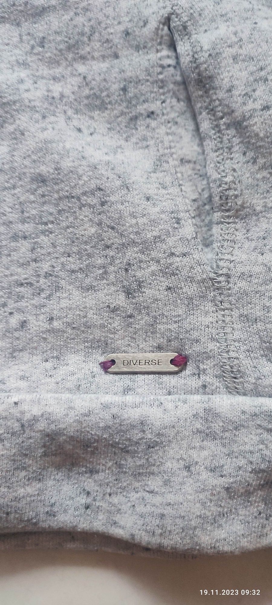 Bluza kangurka Diverse