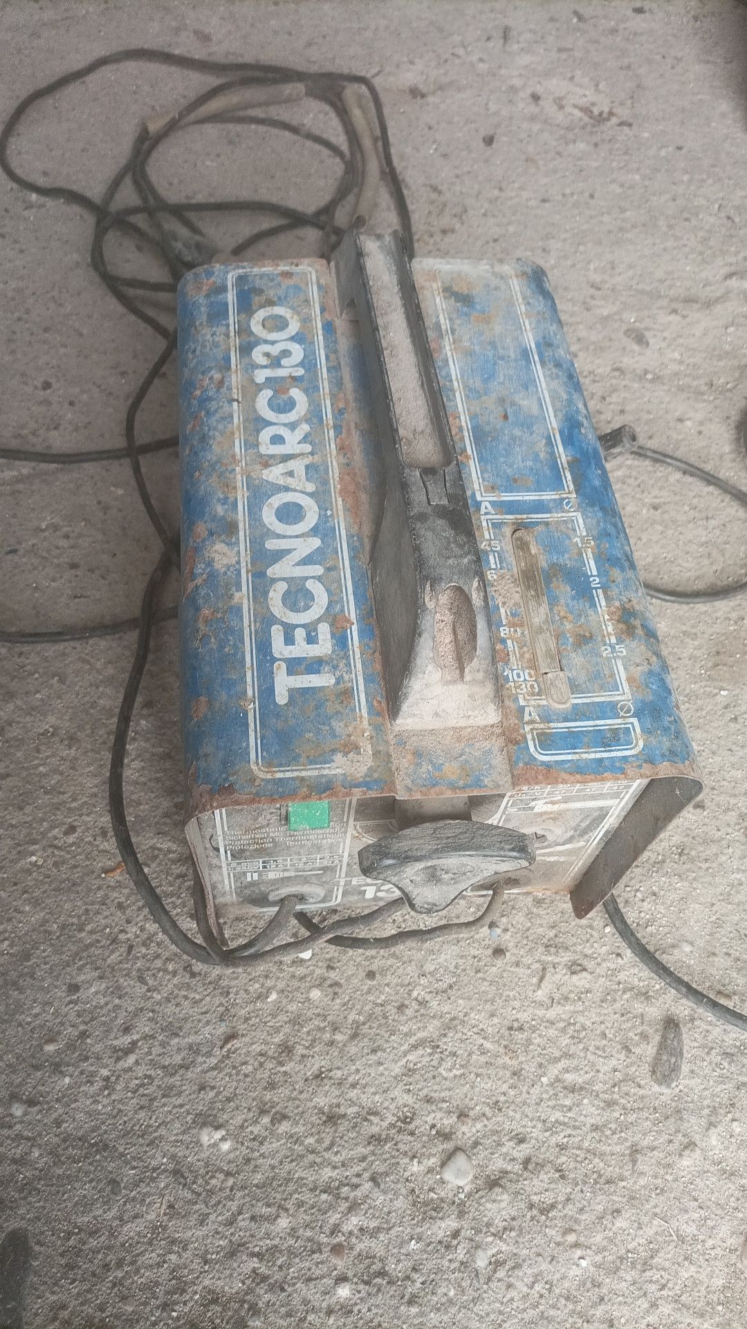 Máquina de soldar construção civil