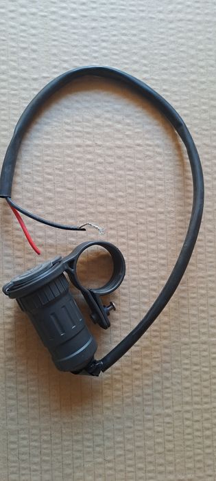 Tomada usb para moto