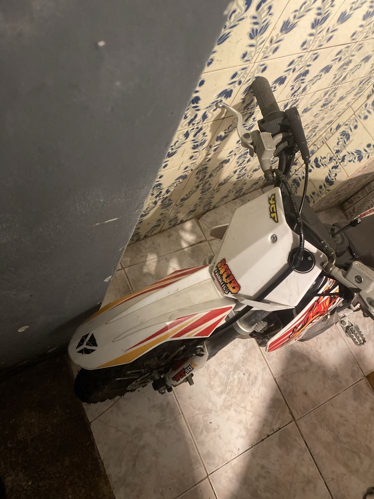 Mota 50cc ycf de corrida