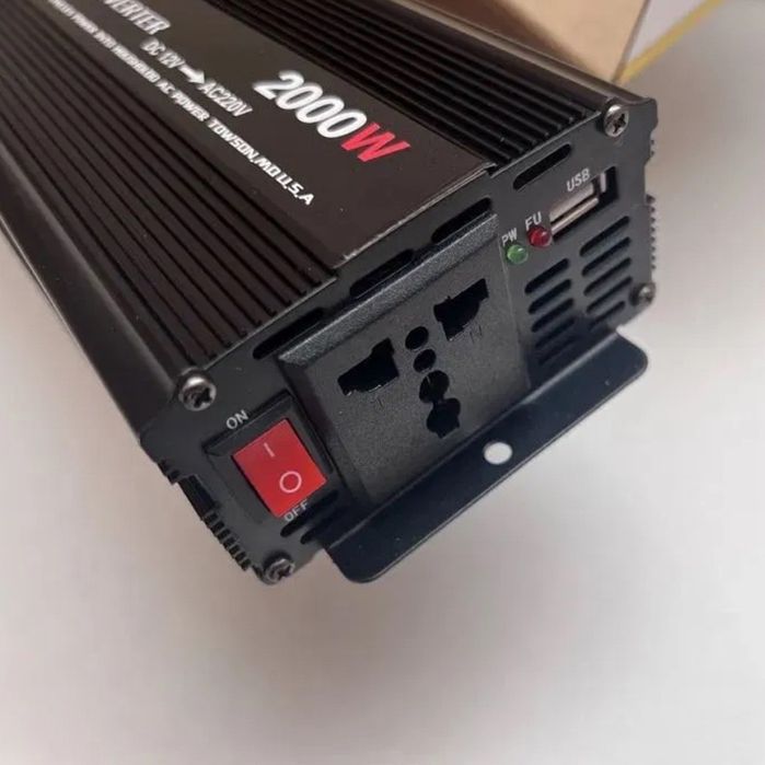 Перетворювач напруги інвертор 12V-220V Copex Power Inverter на 2000Вт