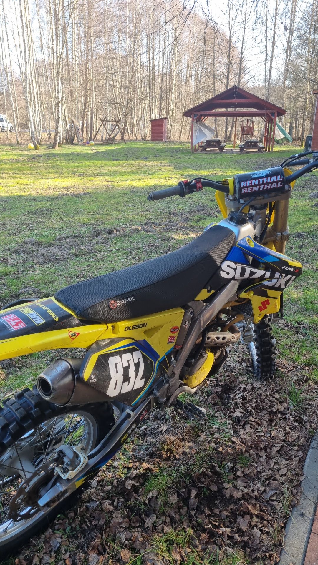 Cross Suzuki rmz250. Nie [sxf,fc,crf,kxf'yzf]