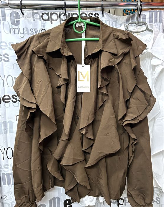 Блуза с воланами натуральная, оверсайз, Италия.