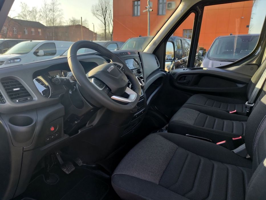 Wynajem lawety autolawety Pomoc Drogowa Kazimierz Dolny