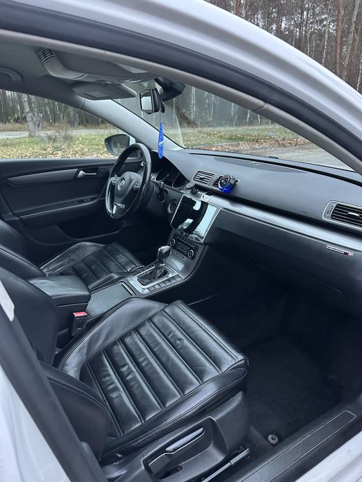 Продам пасат б7 2.0 дизель автомат 4/4 ПОВНИЙ ПРИВІД НЕРОЗМИТНЕНА