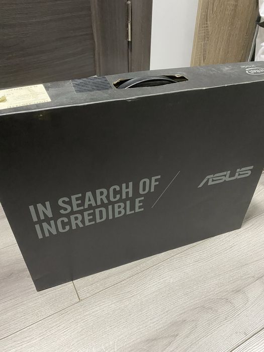 Коробка ноутбука