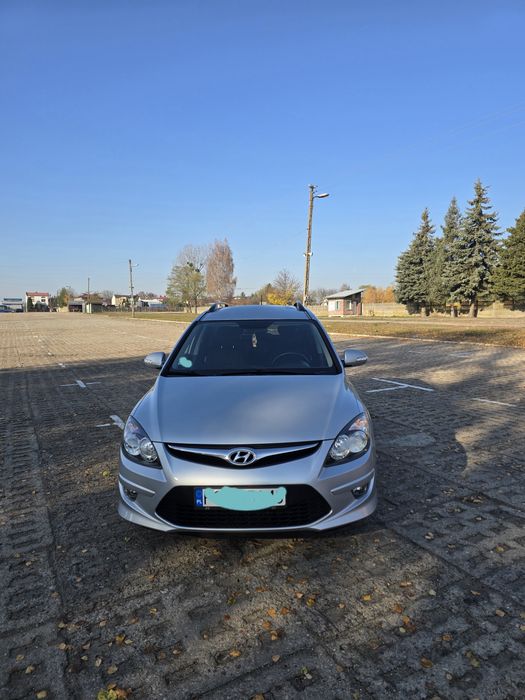 Hiundai I30 1.6CRDi Klima Komputer Tempomat Parktronik Tył EL Szyby