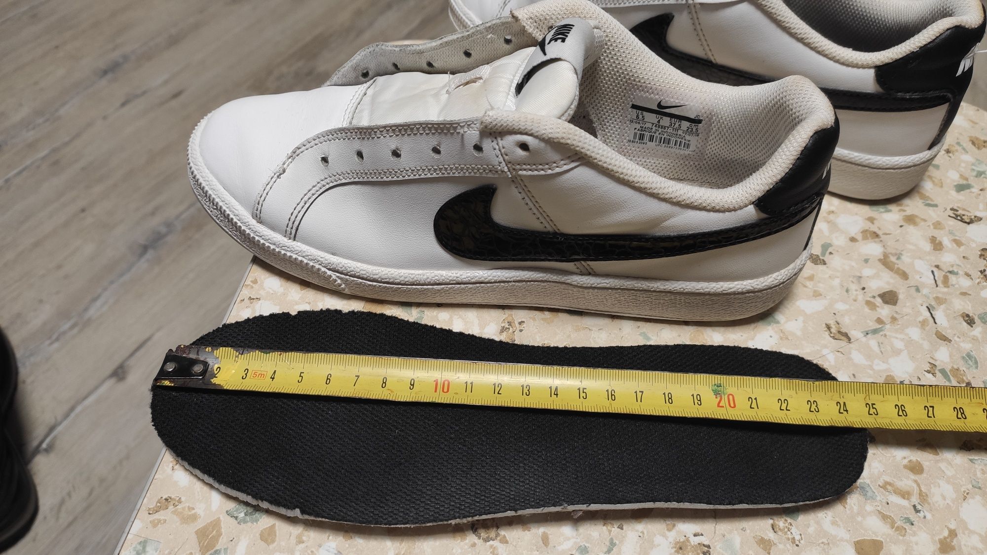 Кросівки Nike Court Royale р-37