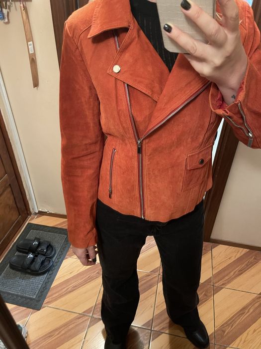 Курточка з натуральної замші