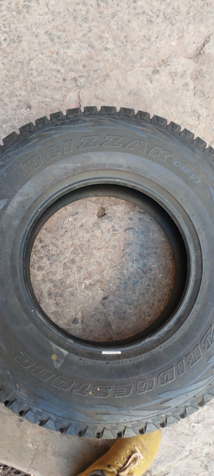 Зимняя шина Bridgestone BLIZZAK DM-VI 275/70/R16. 114S