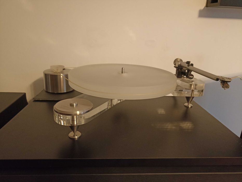 Gira Discos Clearaudio Solution