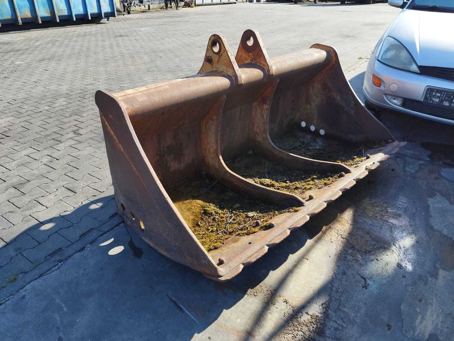 Łyżka skarpowa skarpówka 180 cm CASE 888b używana 15t