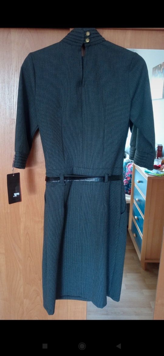 Elegancka ołówkowa sukienka
