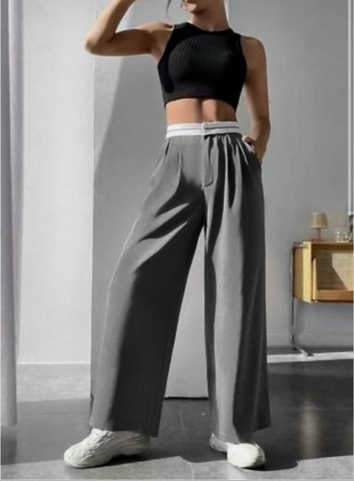 Класичні сірі брюки палаццо