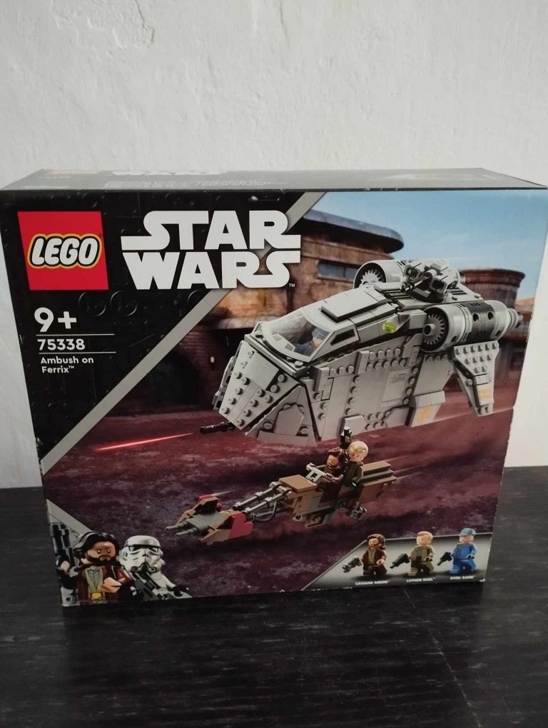 LEGO Star Wars 75338 Zasadzka na Ferrix