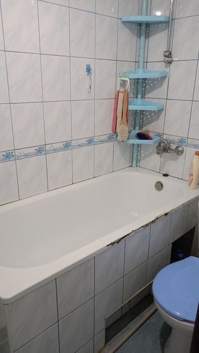 Продається компактний будинок у смт Борова, 40км.від Києва.