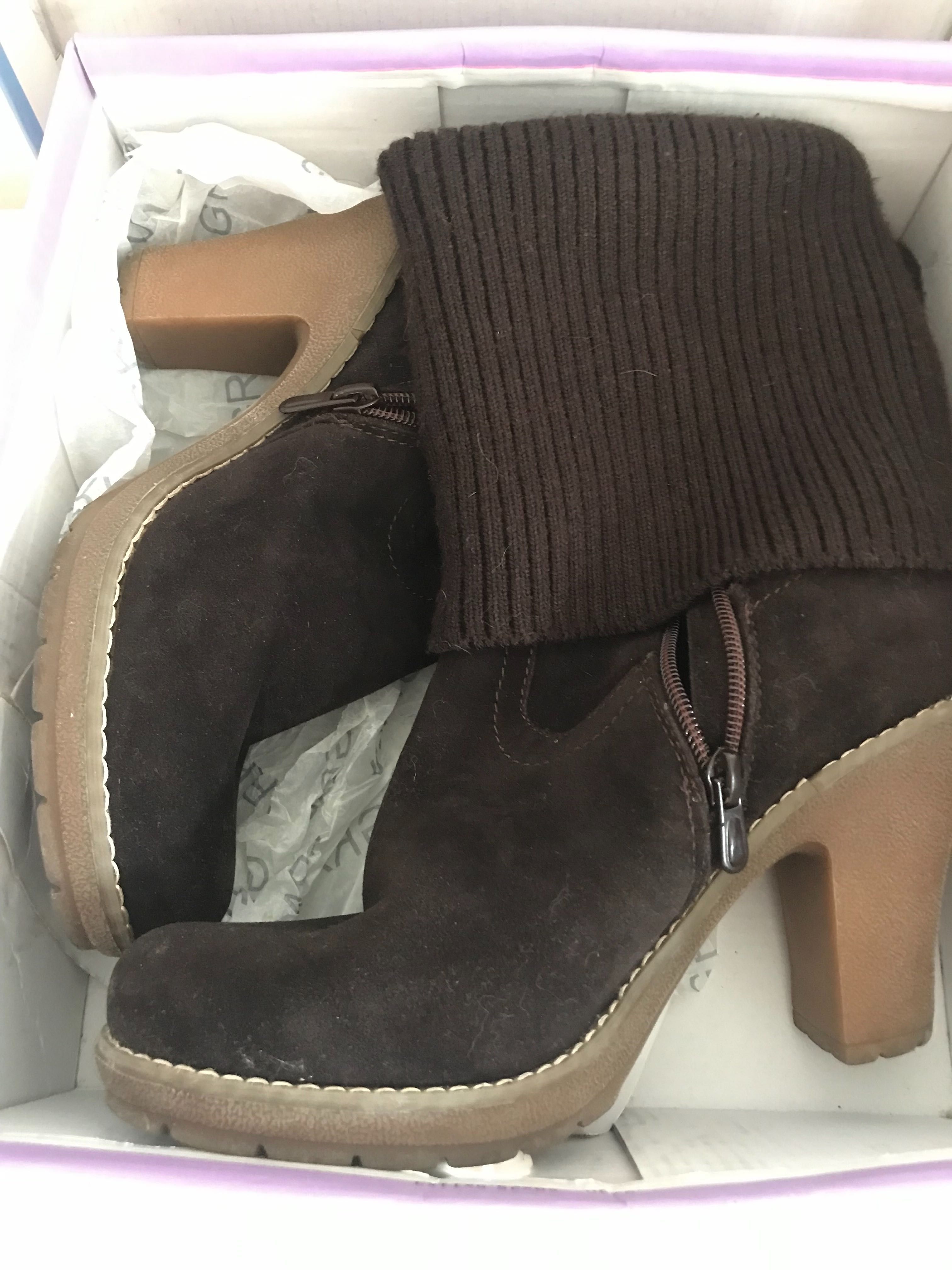 Botas castanhas n39