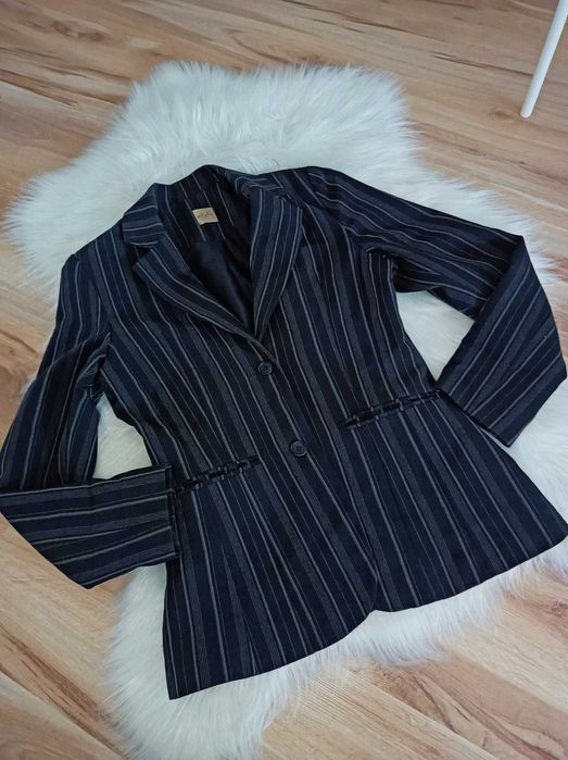 Jak nowa marynarka w paski długa żakiet garsonka czarna 38 m