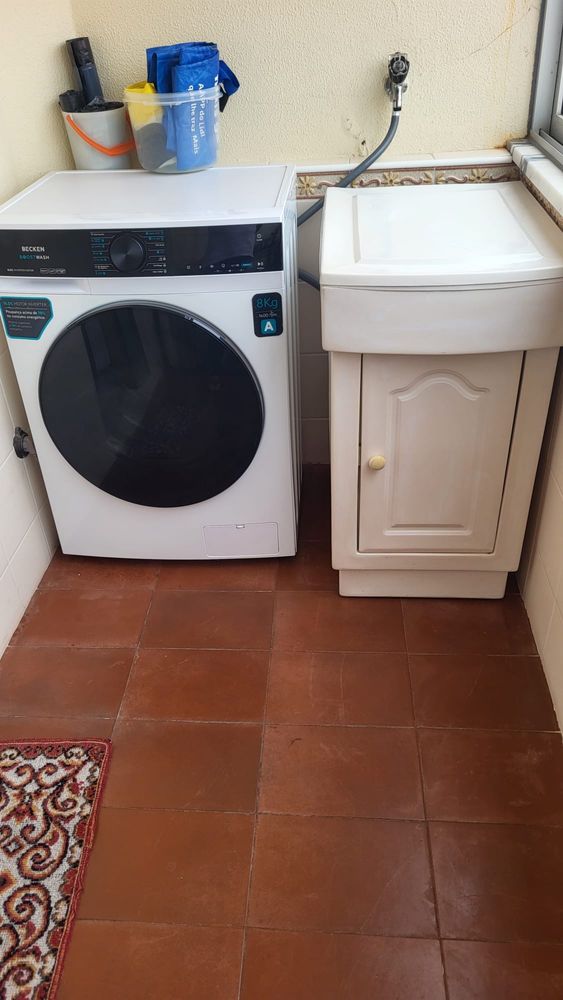 Apartamento T1 vista mar com terraço totalmente mobilado e equipado!