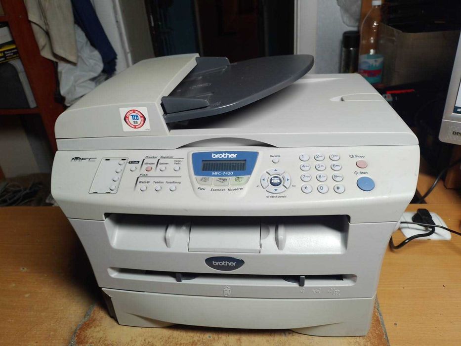 МФУ Brother MFC-7420