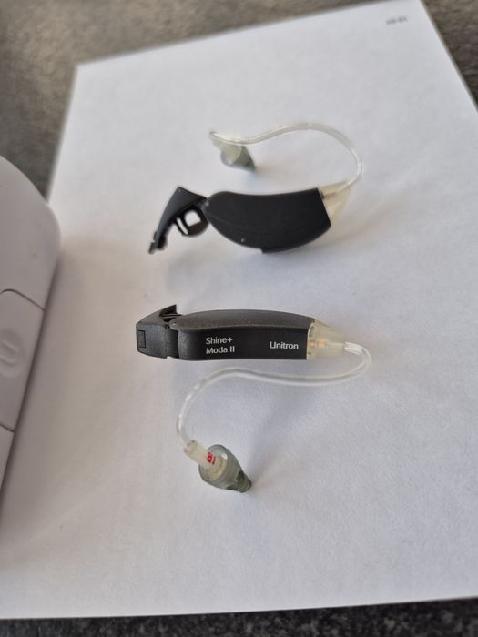 Aparat  słuchowy  UNITRON