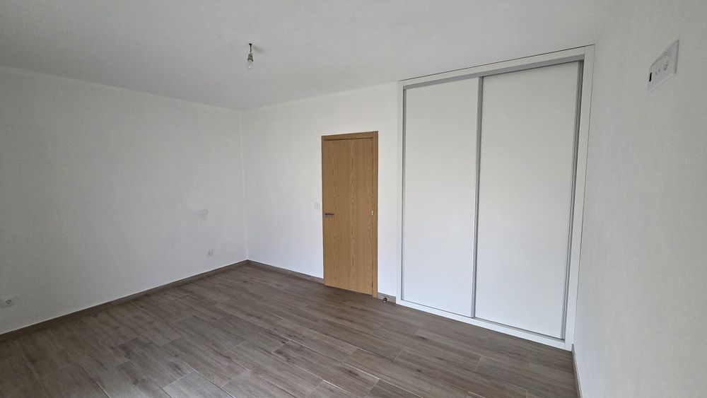 Alugo apartamento Paços de Ferreira