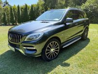 Mercedes ml 350d 2012 rok.