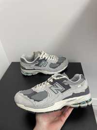 Чоловічі кросівки New Balance 2002r