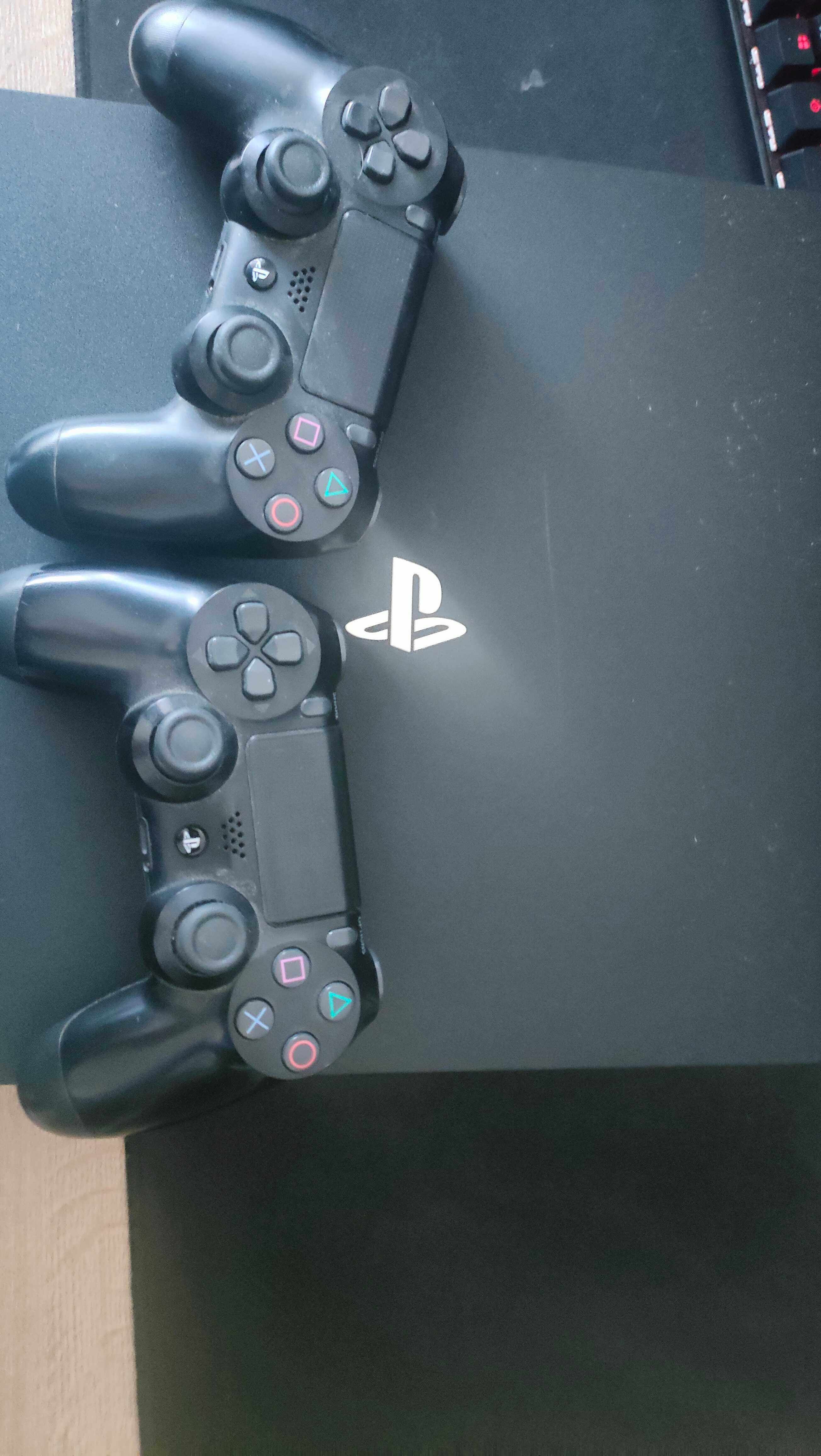 Ps4 pro 1tb + 1 pad + nie orginalny kabel zasilający