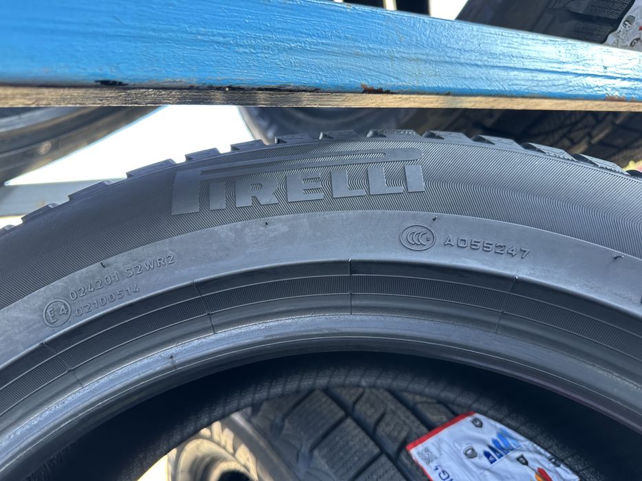 Шини б/у 225/55 R18 Pirelli 4шт