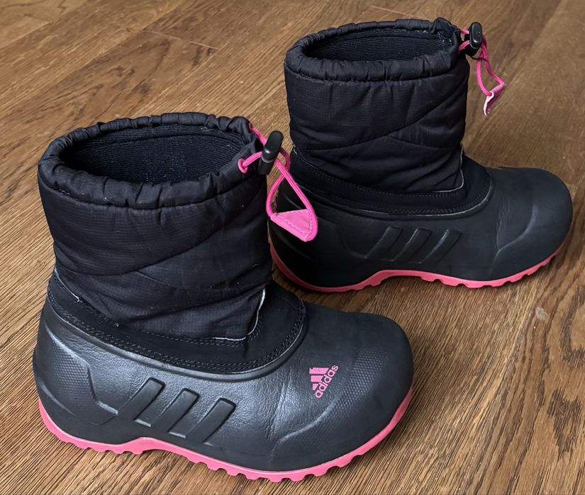 Adidas зимние сапоги сноубутсы р.31(19 см)