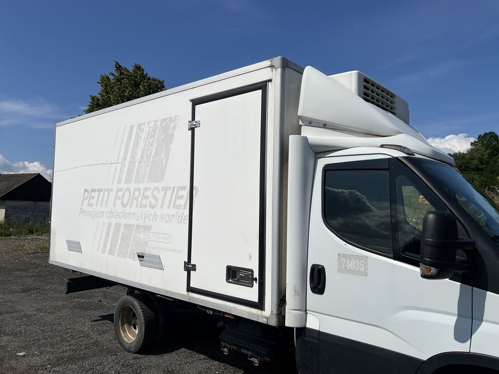 Owiewka spojler iveco daily chlodnia kompletna