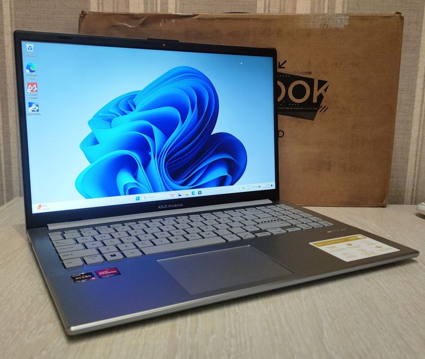 Asus Vivobook Go 15,6" FHD, Ryzen 5 7520U, 8GB DDR5, 512 Gb SSD