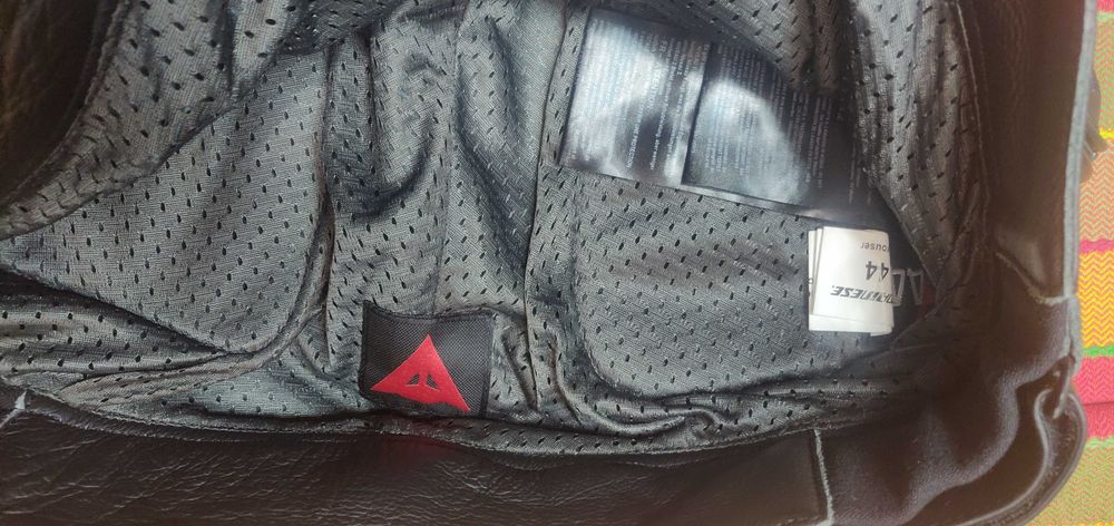 Calças em Pele Dainese  S/36
