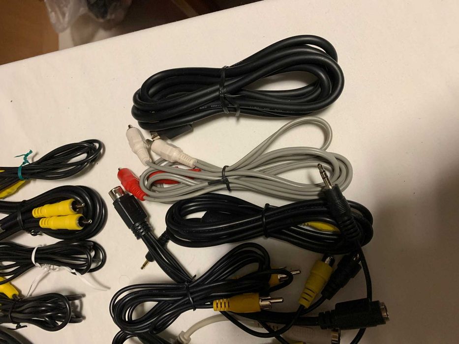 Cabos RCA e Video