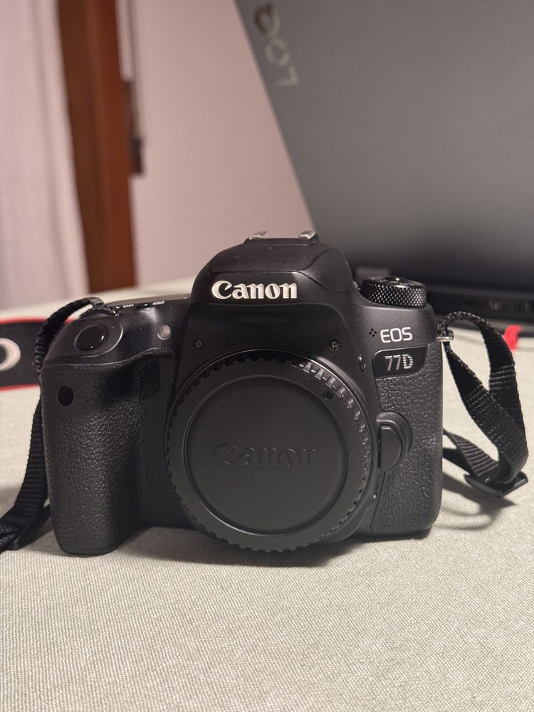 Canon 77D + 18-55 + 50mm