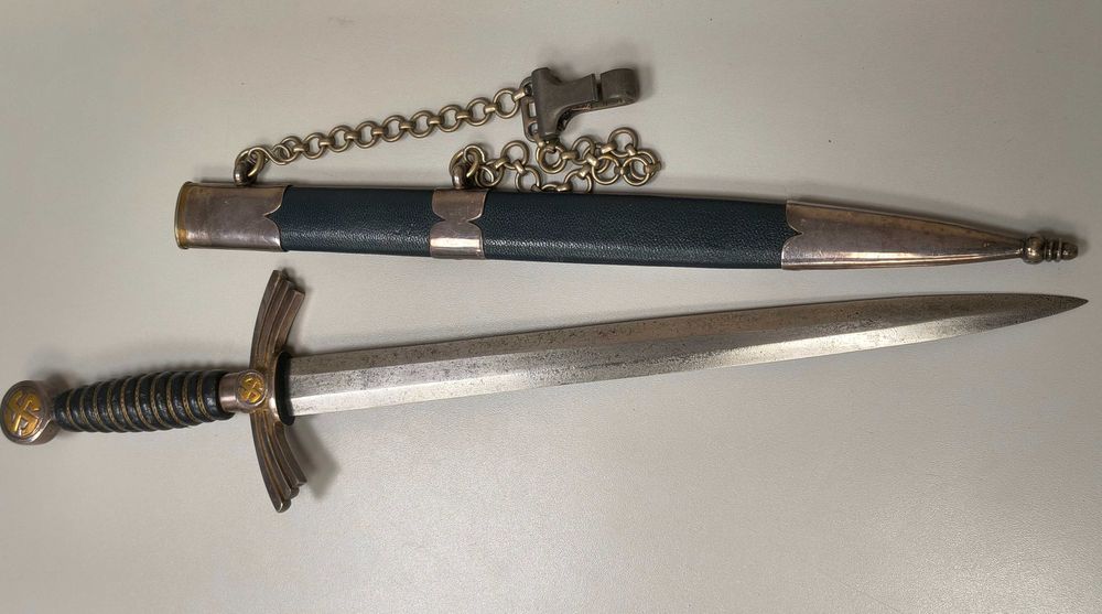 Kordzik Luftwaffe "Bord Dolch" - ok. 1934-35 rok -stan kolekcjonerski.