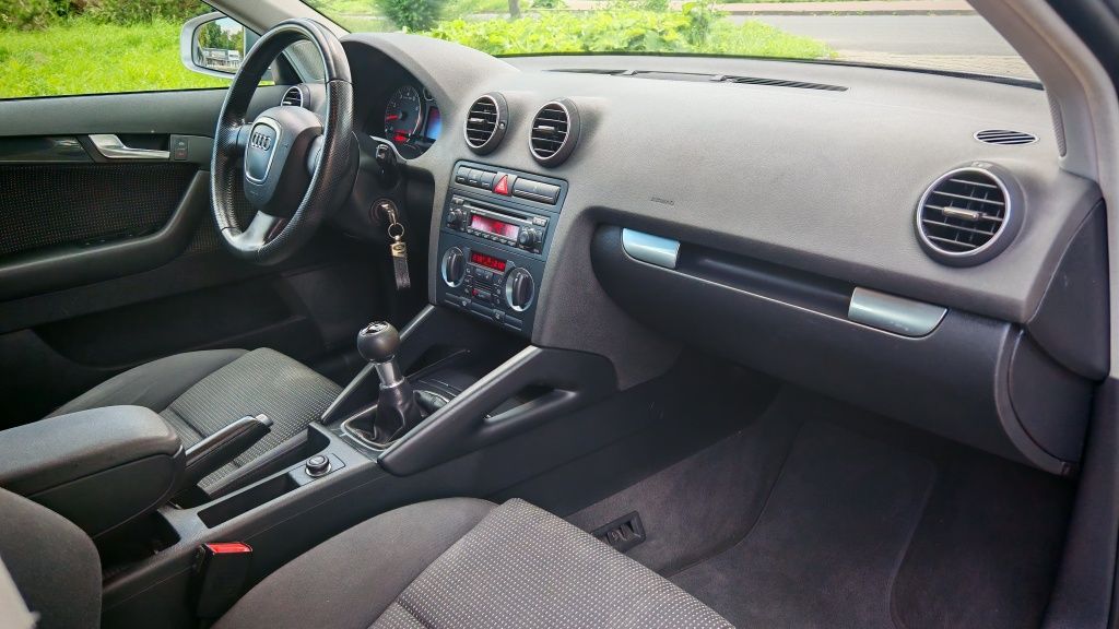 Piękne AUDI A3 SPORTBACK 1,6 MPI 102 KM super STAN bardzo zadbany