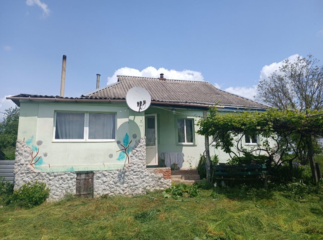 Продам будинок в с. Дмитренки, Київської  області