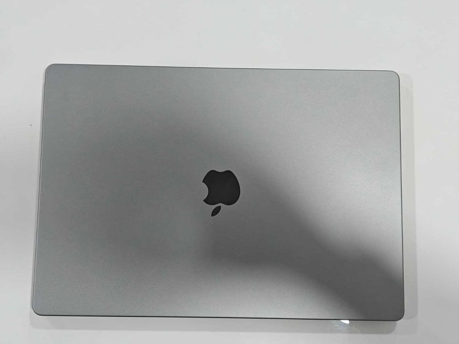 MacBook Pro 16" M1 Pro / 32GB RAM / 512GB SSD – Bom estado
