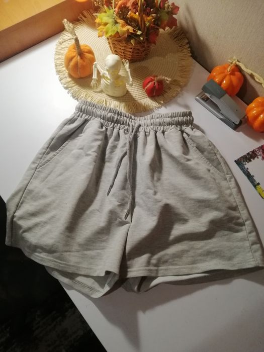 Отдам вещи, каждая по 30 грн, б/у и новые, город ИЗМАИЛ