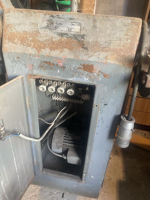 Szlifierka  stołowa