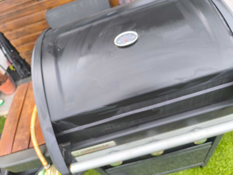 Barbecue a gás com 3 queimadores Campingaz