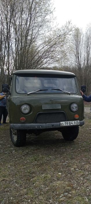 Уаз бортовий бензин