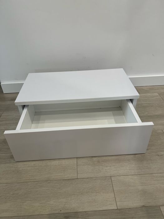 Szafka szyflada wisząca lakierowany front