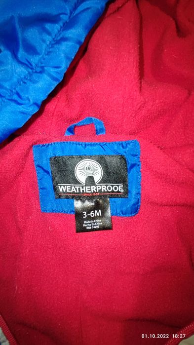 Продам детский зимний комбинезон 3-6 мес.