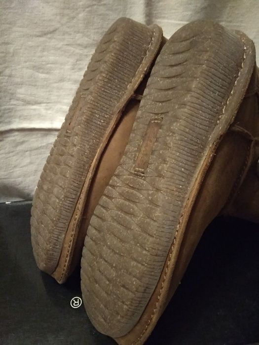 Продам кожаные сапожки на подкладке Clarks (37 р-р)