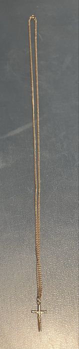 Fio ouro c/ crucifixo 19.2k