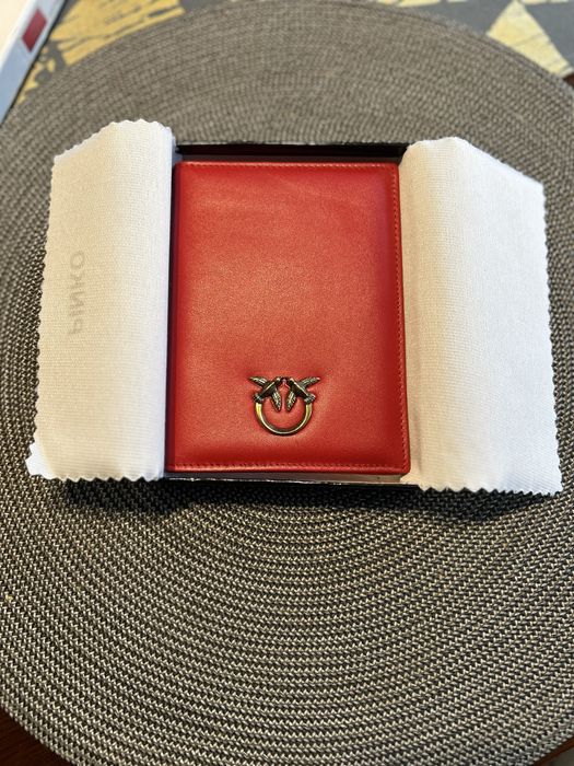 Etui na dokumenty karty