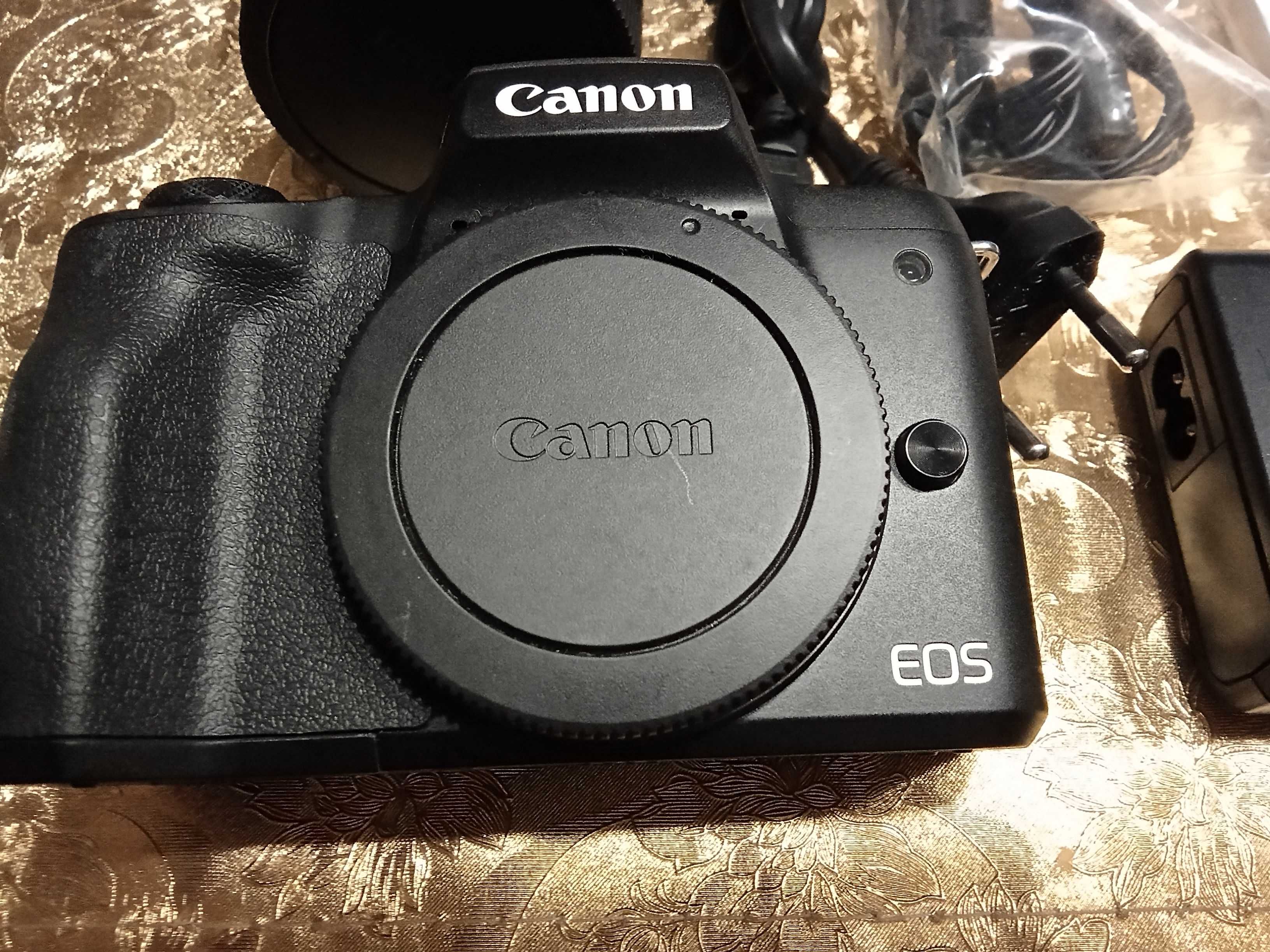 Canon EOS M50-Wi-Fi- Bluetooth- Na caixa